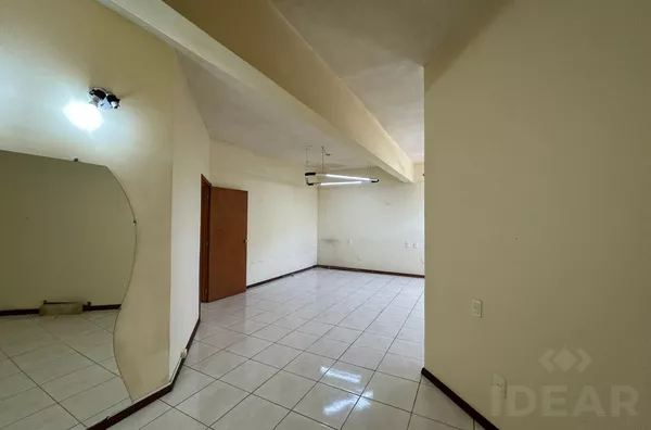 SEU ESCRITÓRIO ou CONSULTÓRIO NESSE AMPLO ESPAÇO!