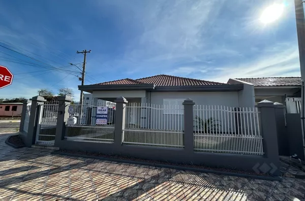 ÓTIMA LOCALIZAÇÃO E CÔMODOS AMPLOS PARA O CONFORTO DA FAMÍLIA