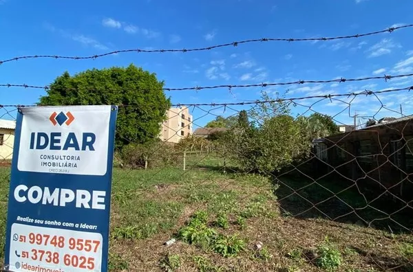 TERRENO BEM PRÓXIMO A ÁREA COMERCIAL, COM POSSIBILIDADE DE ESCOLHA
