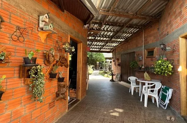 CASA ESTILO RÚSTICO, COM O CONFORTO PARA TODA A FAMÍLIA