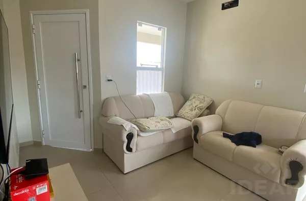 EXCELENTE CASA NO LOT ROSA, DE 2 DORMITÓRIOS E MUITO PÁTIO