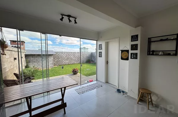 CASA DE 3 QUARTOS, SUITE E PÁTIO MURADO - Foto 13