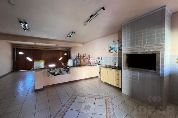 CASA DE 2 PISOS COM ÁREA COMERCIAL INTEGRADA - Foto 12