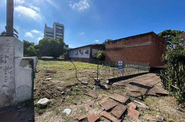 SEU INVESTIMENTO MUITO BEM APLICADO NESSE TERRENO CENTRAL E DE GRANDE FLUXO