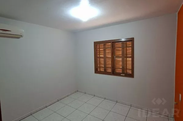 Casa  de Alvenaria em Vila Palanque