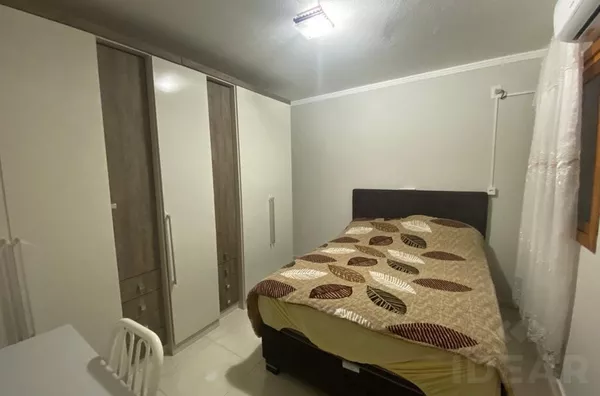 CASA AMPLA, CONFORTÁVEL E BEM LOCALIZADA. PERFEITA ESCOLHA!