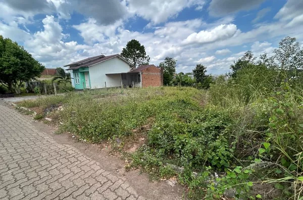 EXCELENTE OPÇÃO DE TERRENO PARA CONSTRUIR SUA MORADIA