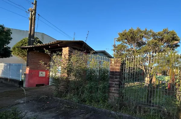 757m² DE ÁREA AGUARDANDO SEU PROJETO FUTURO, RESIDENCIAL OU COMERCIAL