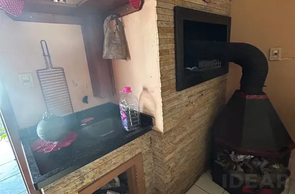 A CASA DE SEUS SONHOS! COM PISCINA E APARTAMENTO INDEPENDENTE