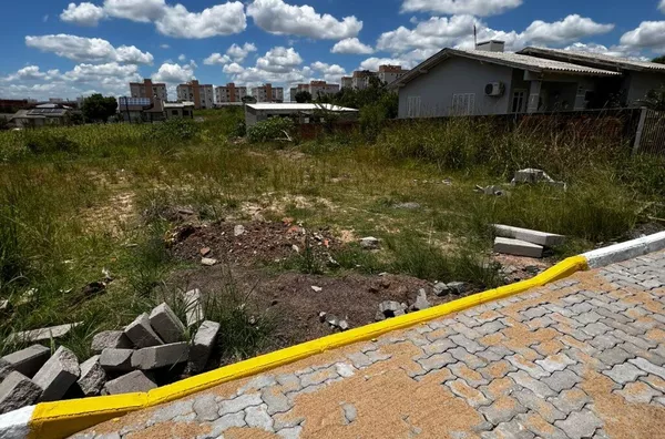 TERRENO EM REGIÃO DE MUITA TRANQUILIDADE PARA TODA FAMÍLIA