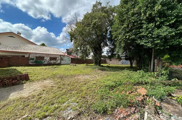 1.100m² DE TERRENO NO CENTRO DA CIDADE. APOSTE NO FUTURO!