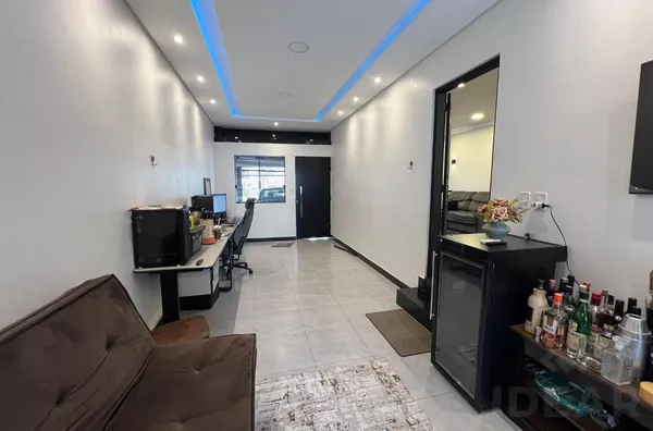 CASA COM SUÍTE, QUARTO SOLTEIRO, PISCINA E ESTRUTURA PARA QUIOSQUE - Foto 12