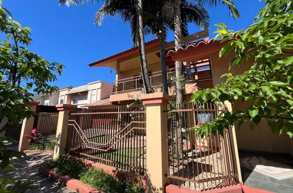 CASA DE 2 PISOS COM ÁREA COMERCIAL INTEGRADA - Foto 19