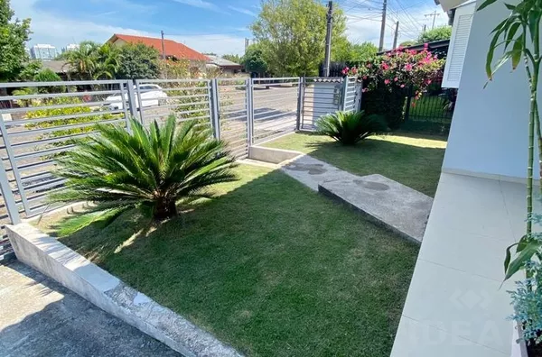 SUA ESCOLHA E SEU FUTURO COMEÇA AQUI COM ESSA AMPLA CASA