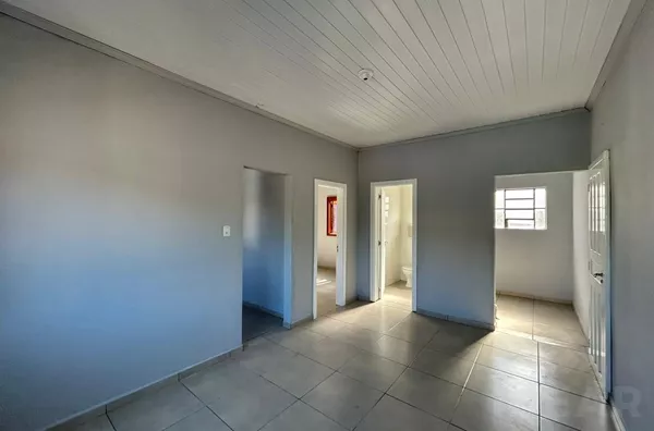 CASA TODA REFORMADA ESPERANDO POR VOCÊ!