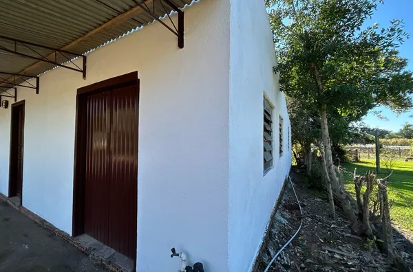 ESPAÇO COMERCIAL NA PRINCIPAL ESTRADA DE LINHA SAPÉ