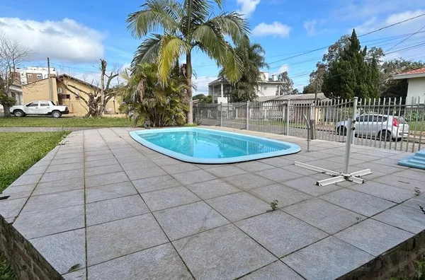 GRANDE OPORTUNIDADE DE MORAR BEM E POSSIBILIDADE DE GANHO EXTRA