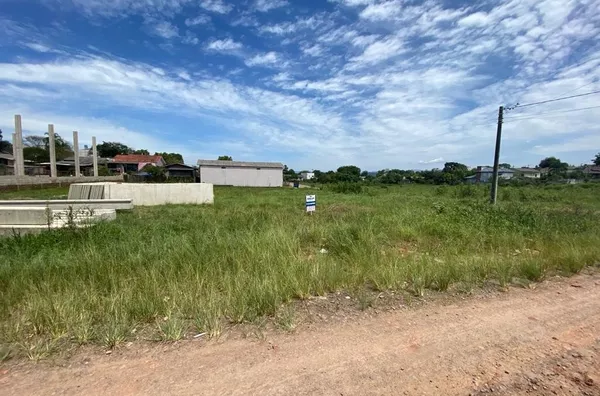 OITO TERRENOS PARA ESCOLHER E SE REALIZAR