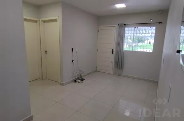 UNIDADE DE ESQUINA COM ESPAÇO PARA JARDIM OU DECK