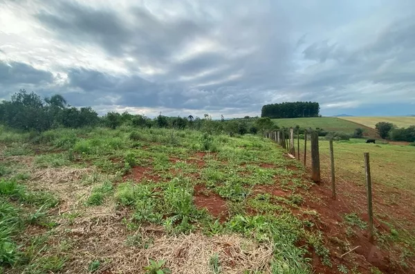 TERRENO PRÓXIMO DO CENTRO DA VILA PALANQUE. VENHA CONFERIR!
