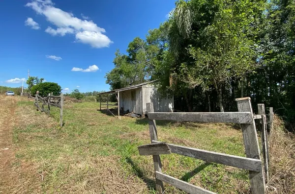 CHÁCARA DE 1.922m² IDEAL PARA FAZER SEU ESPAÇO DE DESCANÇO