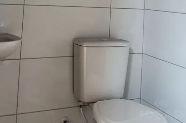 PAVILHÃO COMERCIAL 917 METROS QUADRADOS 