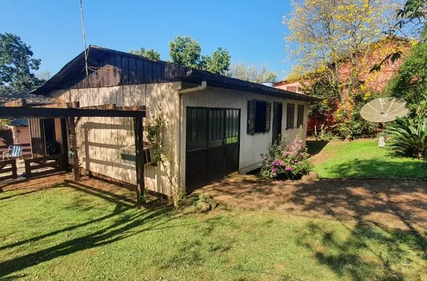 MUITA ÁREA VERDE E AMPLO AÇUDE. VENHA PASSAR BONS MOMENTOS!