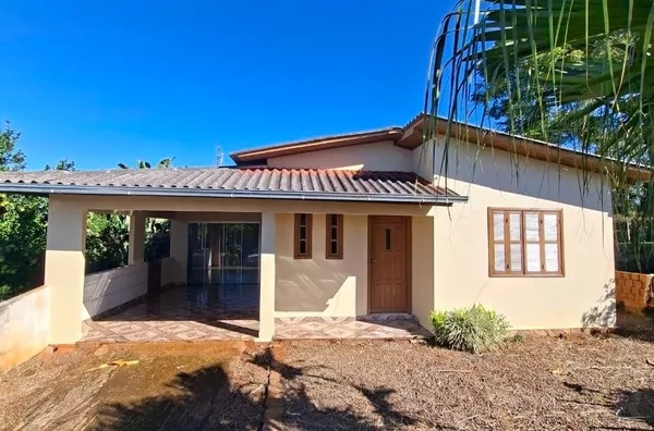 Casa  de Alvenaria em Vila Palanque