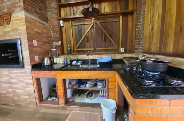 LUGAR CALMO E TRANQUILO PARA DESCANSAR AOS FINAIS DE SEMANA