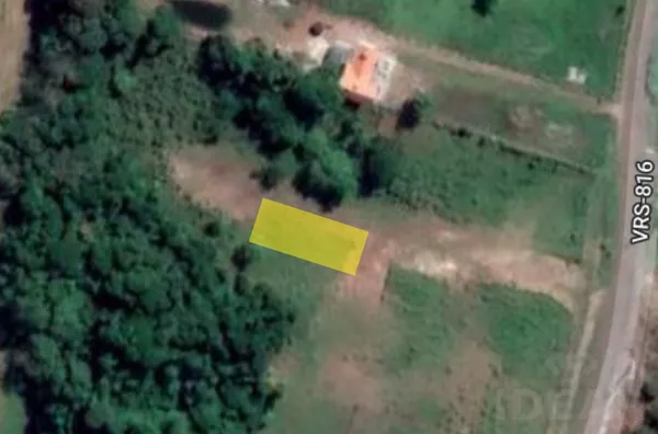 TERRENO COM LINDA VISTA PARA ÁREA VERDE DO GRÃO PARÁ