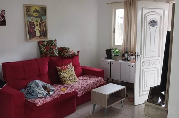 OPORTUNIDADE ÚNICA EM TER A CASA QUE SUA FAMÍLIA BUSCA