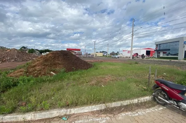 TERRENO DE 1.274m² NA MELHOR LOCALIZAÇÃO DA BELA VISTA
