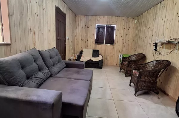 CHÁCARA COM UM BELO CHALÉ, AÇUDE E CAMPO DE FUTEBOL