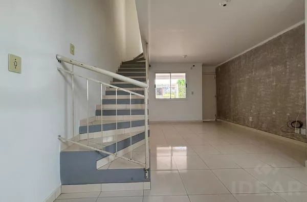 SEU FUTURO ESTÁ NESSE SOBRADO. INVISTA EM SUA FAMÍLIA!