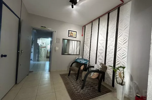 SALA COMERCIAL DE FÁCIL ACESSO, NO CENTRO DA CIDADE
