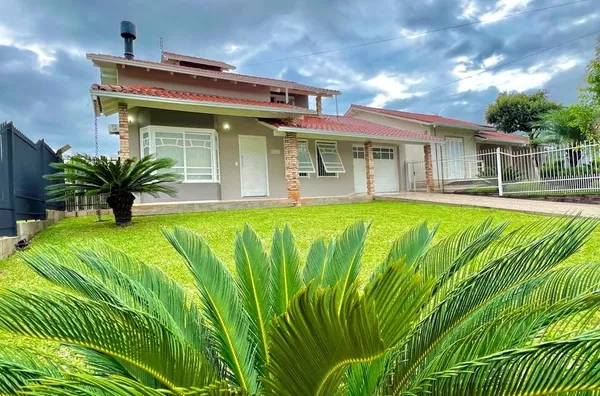 A CASA DE SEUS SONHOS BEM A SUA FRENTE, VENHA CONHECER