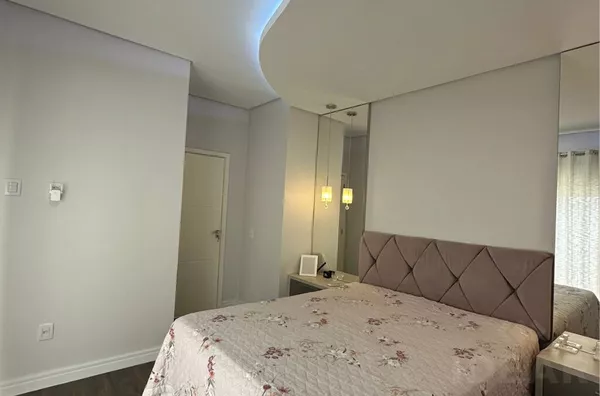 CASA DE GRANDES AMBIENTES E MUITO CONFORTO PARA TODA A FAMÍLIA