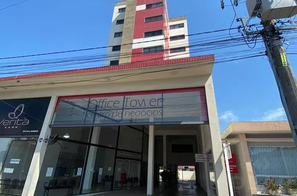 SALA COMERCIAL, COM TODA A ESTRUTURA PARA RECEBER SEUS CLIENTES