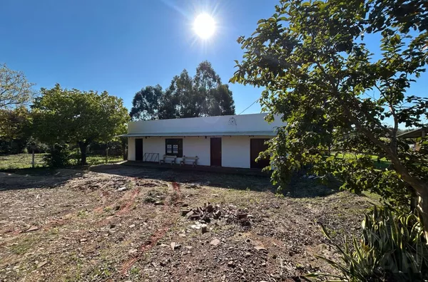 ESPAÇO COMERCIAL NA PRINCIPAL ESTRADA DE LINHA SAPÉ