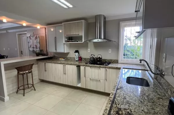 MORAR BEM, COM MUITA SEGURANÇA E CONFORTO, É O QUE BUSCA? ACABA DE ACHAR!