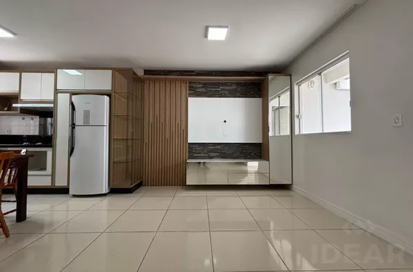 VIVA BEM NUM SOBRADO FEITO PARA QUEM NÃO ABRE MÃO DO CONFORTO