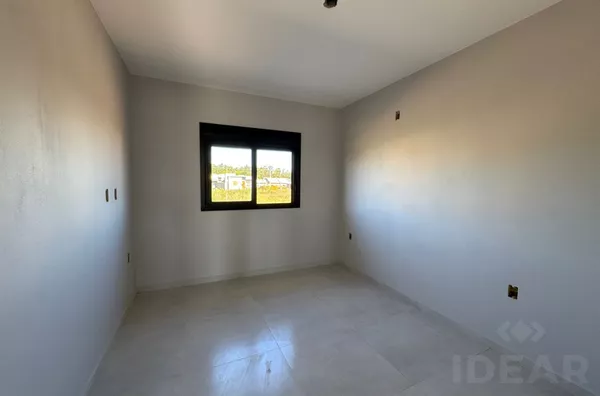 LOT UNIVERSITÁRIO 2 COM CASA DE 59,35m² AGUARDANDO VOCÊ!