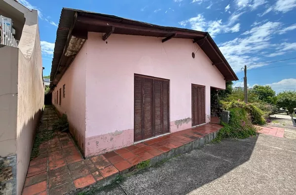 LOCALIZAÇÃO IMPECÁVEL. PREÇO IMPERDÍVEL. VENHA CONFERIR!