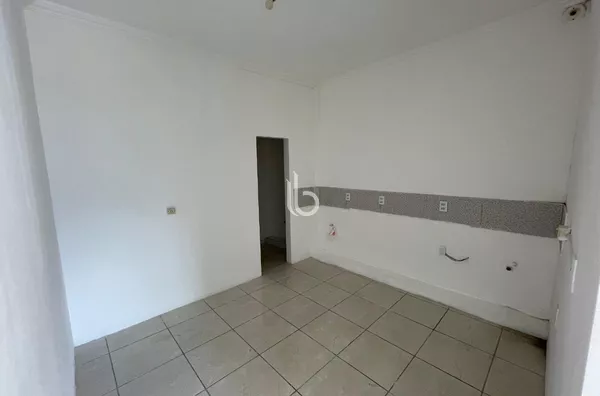 Sala Comercial para Aluguel no Centro de Horizonte – Espaço Versátil 