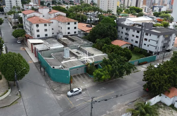 Casa para venda, com 5 quartos -  Dionisio Torres, Fortaleza
