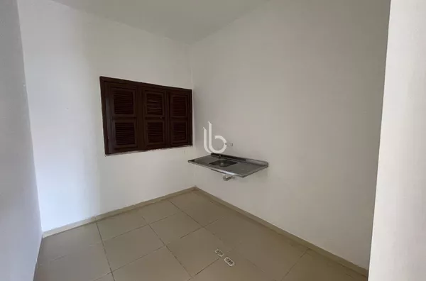 Sala Comercial para Aluguel no Centro de Horizonte – Ótima Localização 