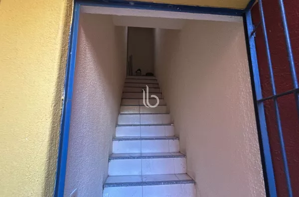 Apartamento 1 Quarto no Jardim dos Ingleses – 1º Andar, Próximo à Maraponga!