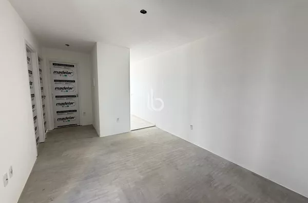 Apartamento para aluguel, 2 quarto(s) - A partir de R$850,00,  Siqueira, Fortaleza