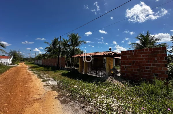 Oportunidade!!!  Casa em Terreno  por Preço de Lote – 720m² no Portal do Iguape!