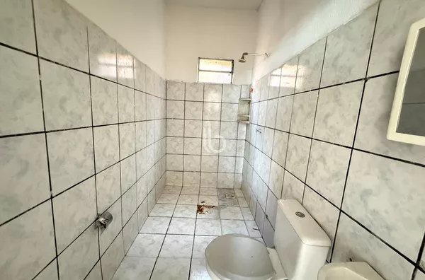 Sala Comercial para Aluguel no Centro de Horizonte – Ótima Localização 